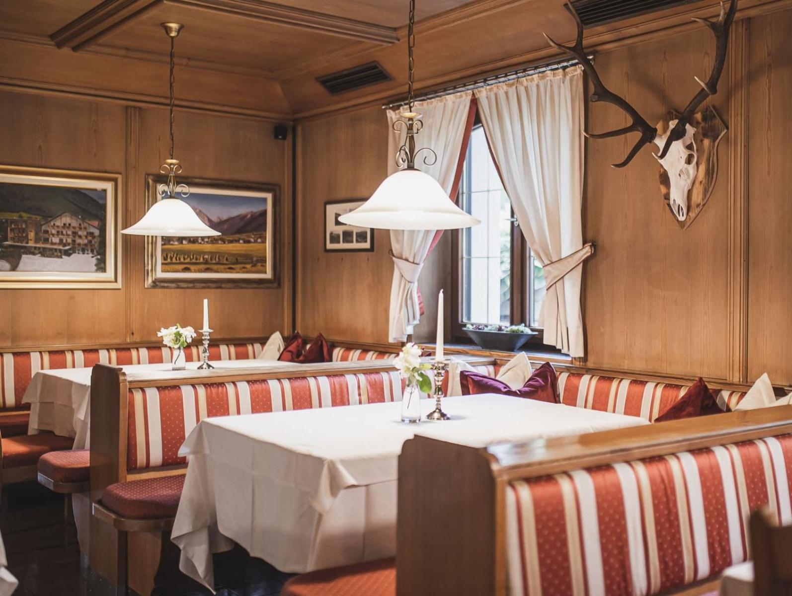Hotel Broetz Rasun di Sotto Bagian luar foto